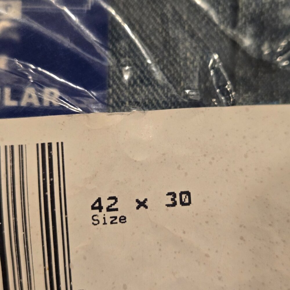 Mens Levi jeans Signature Gold regular fit Size 42x30 Brand new with tags - Picture 3 of 6